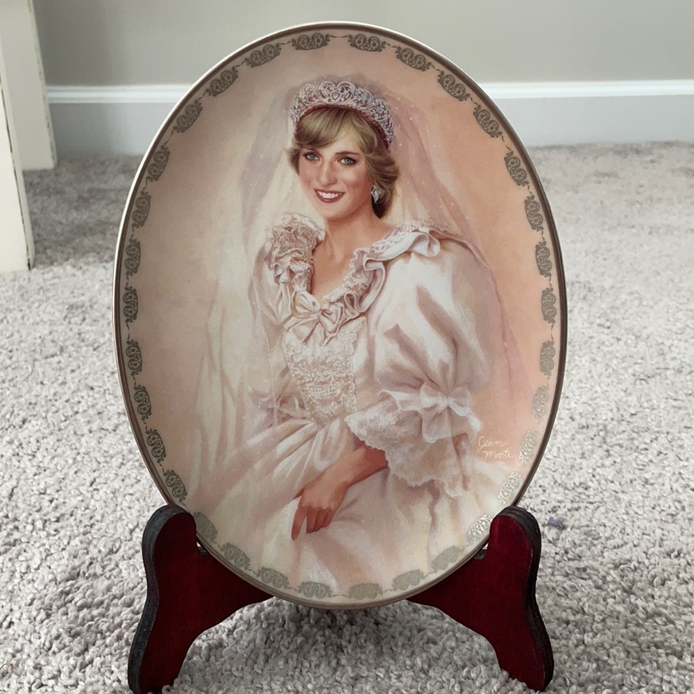Princess Diana commemorative Bradford exch…